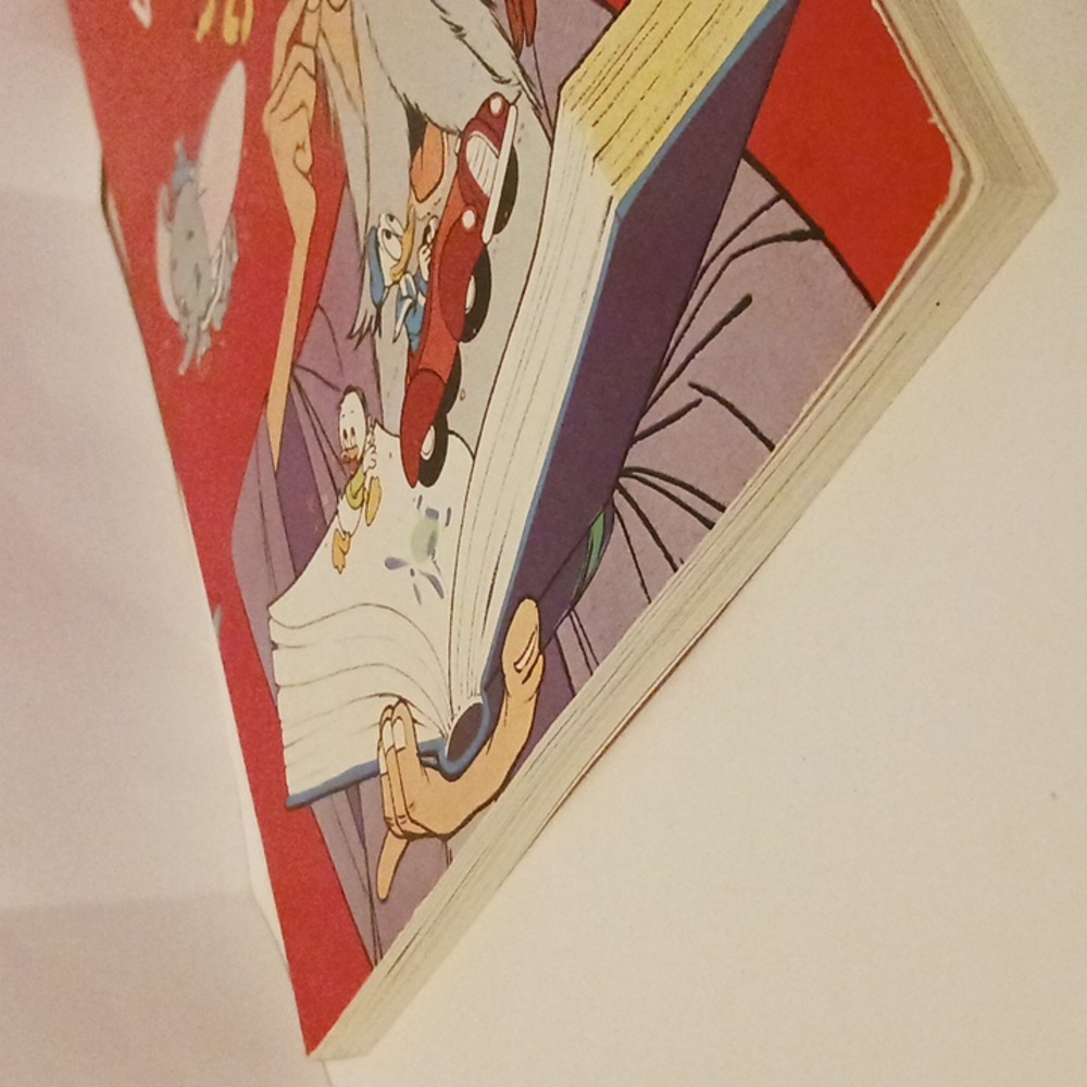 Vintage: The Giant Walt Disney Word Book - Picture 6 of 9